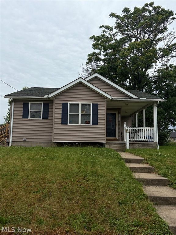 1010 6th Street SW, Canton, OH 44707