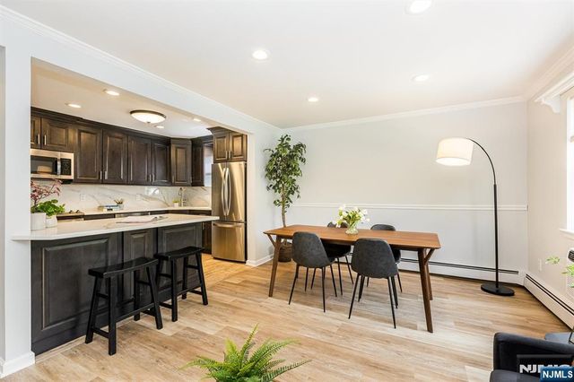 7 Van Vleck Street C0009, Montclair, NJ 07042