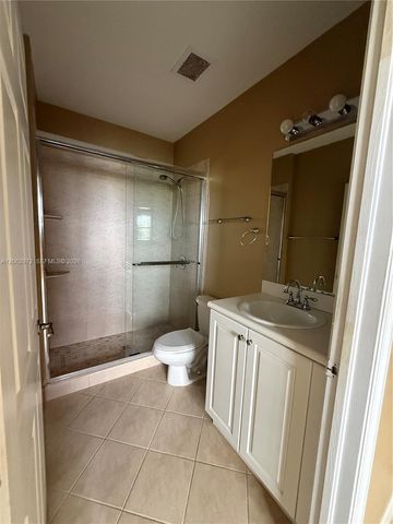 3064 SE 1st Dr 7, Homestead, FL 33033
