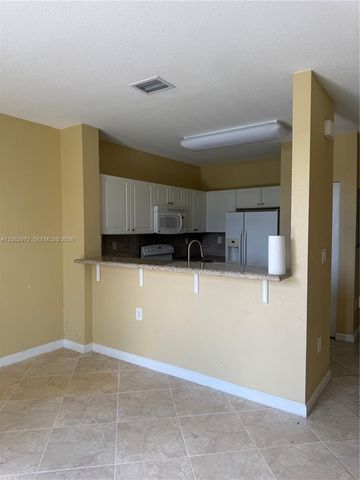 3064 SE 1st Dr 7, Homestead, FL 33033
