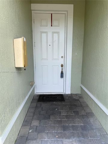 3064 SE 1st Dr 7, Homestead, FL 33033
