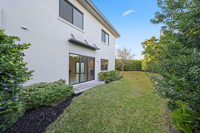 2201 Florida Boulevard, Delray Beach, FL 33483