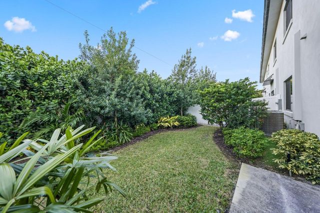 2201 Florida Boulevard, Delray Beach, FL 33483