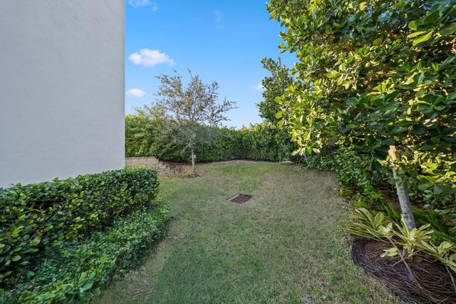 2201 Florida Boulevard, Delray Beach, FL 33483