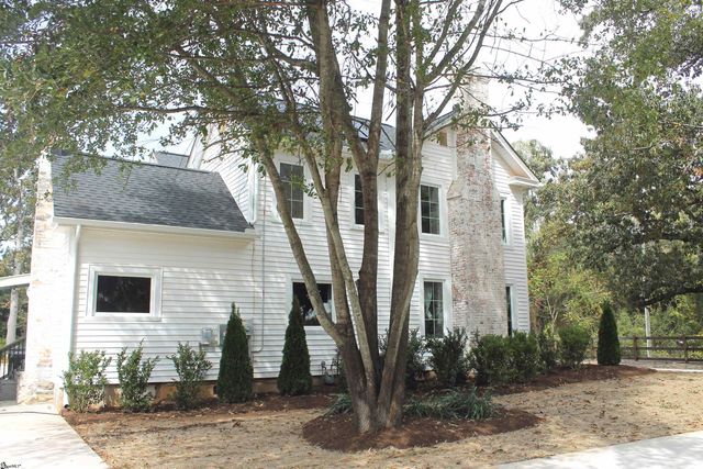 617 Cely Road, Easley, SC 29642