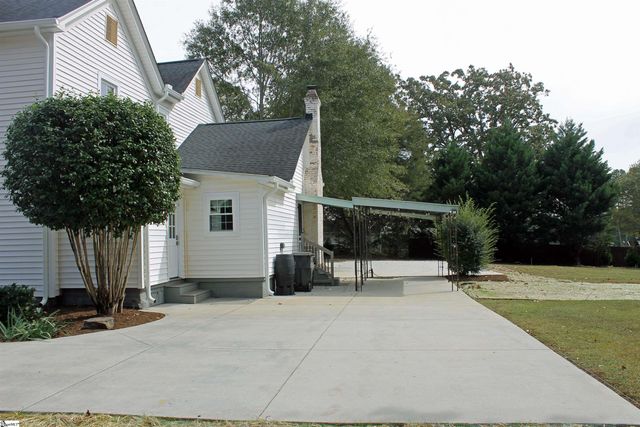 617 Cely Road, Easley, SC 29642