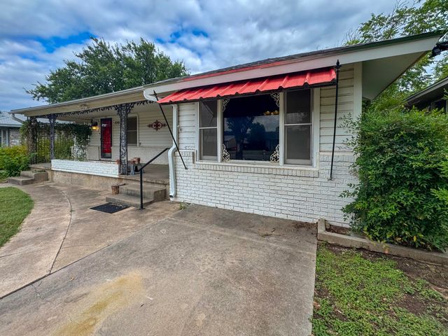 2307 W Twohig Avenue, San Angelo, TX 76901