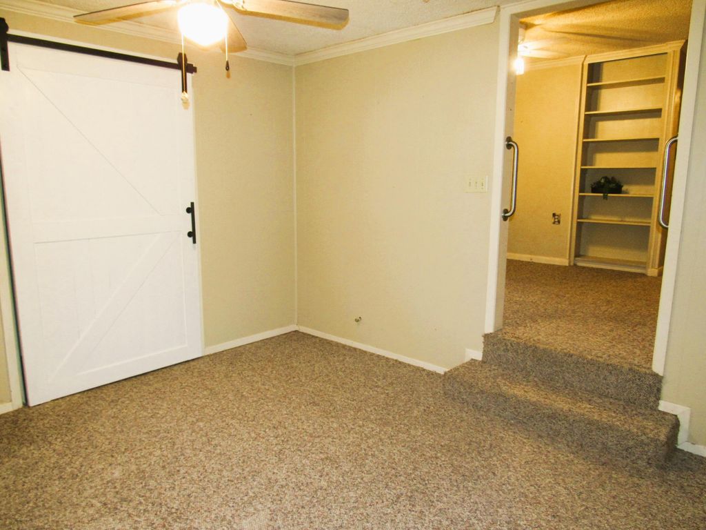 Image 30 of property listing at 2307 W Twohig Avenue, San Angelo, TX 76901