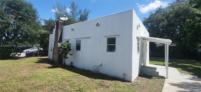 944 NW 81st Street A, Miami, FL 33150
