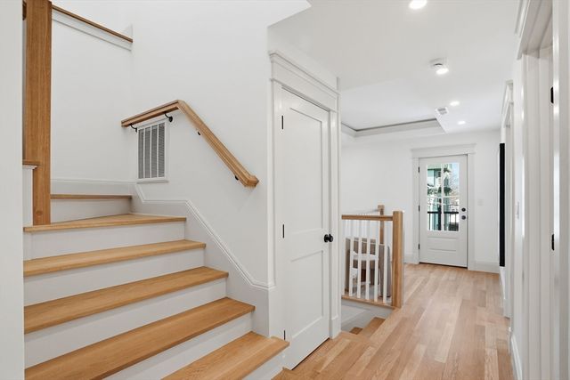 180 Larch Rd, Cambridge, MA 02138