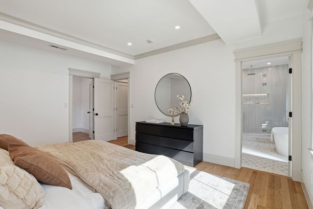 180 Larch Rd, Cambridge, MA 02138