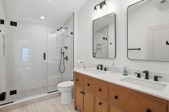 180 Larch Rd, Cambridge, MA 02138