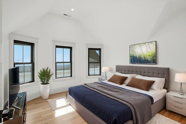 180 Larch Rd, Cambridge, MA 02138