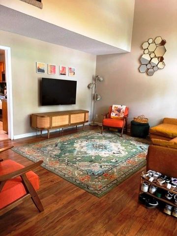 4301 NW Cortland Drive, Blue Springs, MO 64015