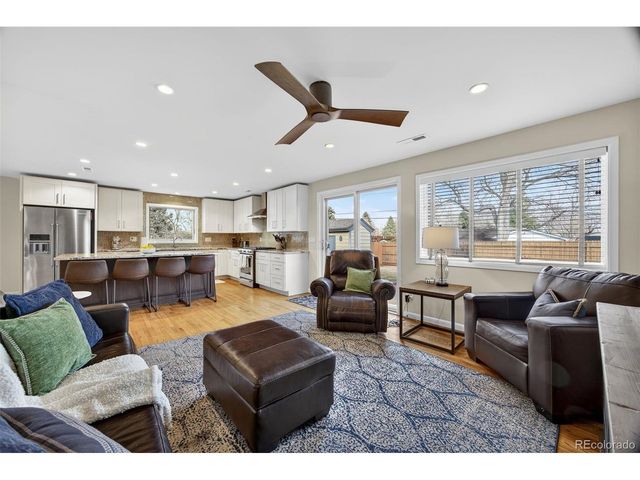 630 Estes St, Lakewood, CO 80215