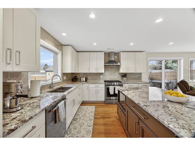 630 Estes St, Lakewood, CO 80215