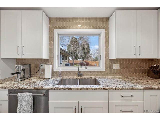 630 Estes St, Lakewood, CO 80215