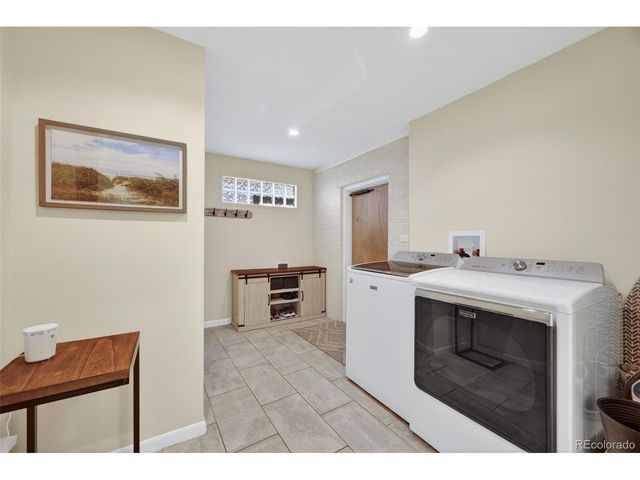 630 Estes St, Lakewood, CO 80215