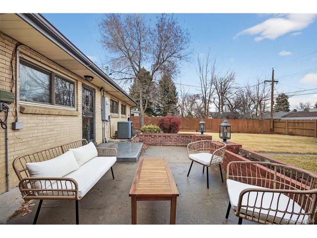 630 Estes St, Lakewood, CO 80215