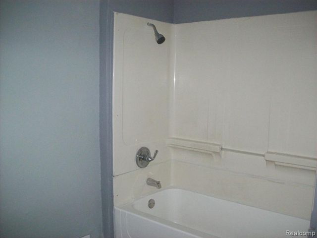 232 Cottage Street, Pontiac, MI 48342