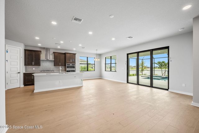 2823 Burnham Lane, Melbourne, FL 32940