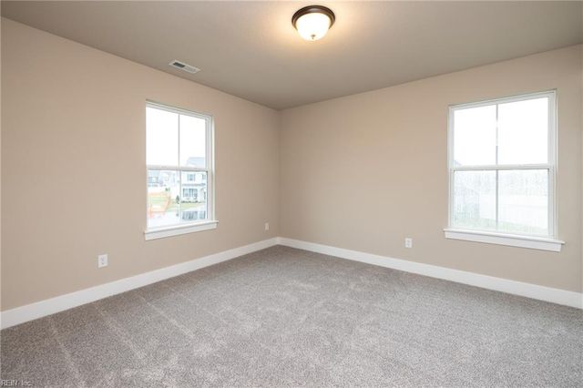 328 Station DR, Suffolk, VA 23434