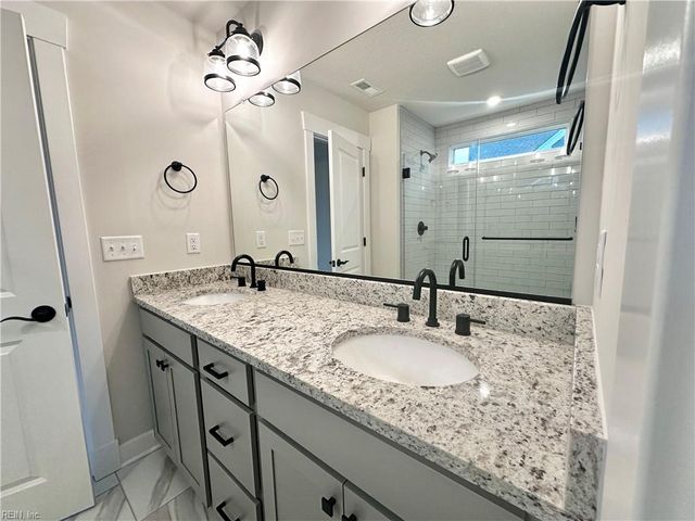 328 Station DR, Suffolk, VA 23434