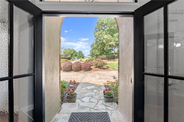 459 Atlanta Country Club Drive SE, Marietta, GA 30067