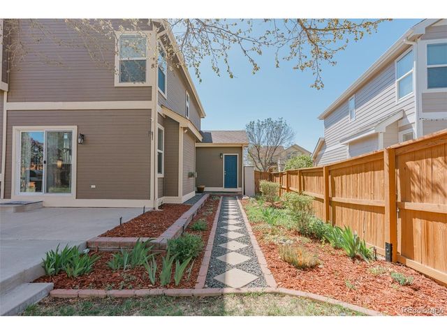 9098 Goosander Way, Littleton, CO 80126