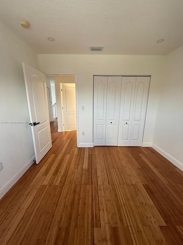 14848 SW 180th St, Miami, FL 33187