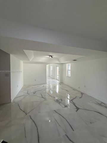 14848 SW 180th St, Miami, FL 33187