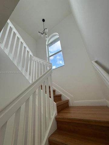 14848 SW 180th St, Miami, FL 33187