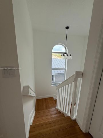 14848 SW 180th St, Miami, FL 33187