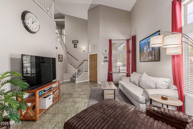 220 W VERANO Place, Gilbert, AZ 85233