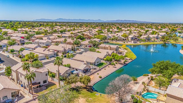 220 W VERANO Place, Gilbert, AZ 85233