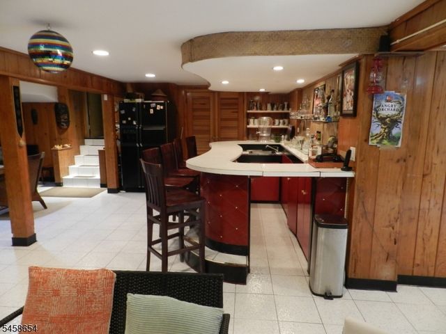 2 Koewing Pl, West Orange Twp., NJ 07052