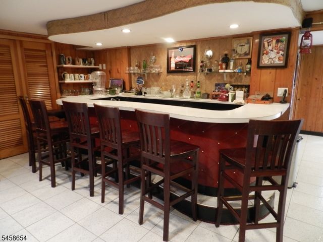 2 Koewing Pl, West Orange Twp., NJ 07052