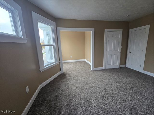 2294 E 100th Street, Cleveland, OH 44106