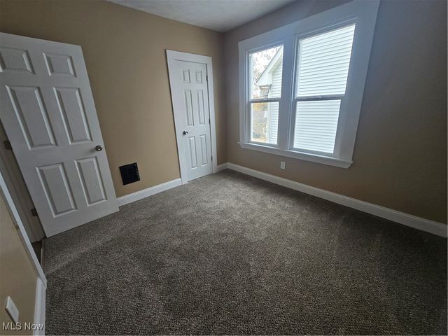 2294 E 100th Street, Cleveland, OH 44106