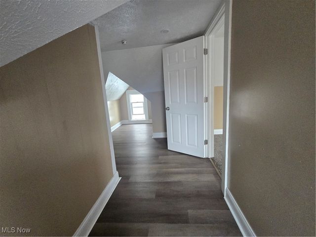 2294 E 100th Street, Cleveland, OH 44106