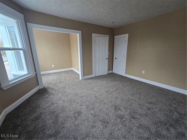 2294 E 100th Street, Cleveland, OH 44106