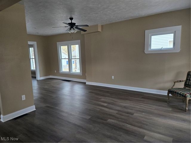 2294 E 100th Street, Cleveland, OH 44106