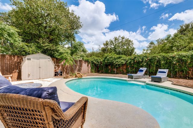 4006 Walnut Hill Lane, Dallas, TX 75229