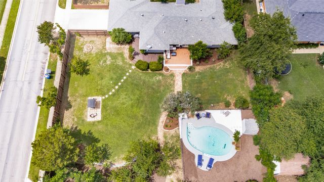 4006 Walnut Hill Lane, Dallas, TX 75229