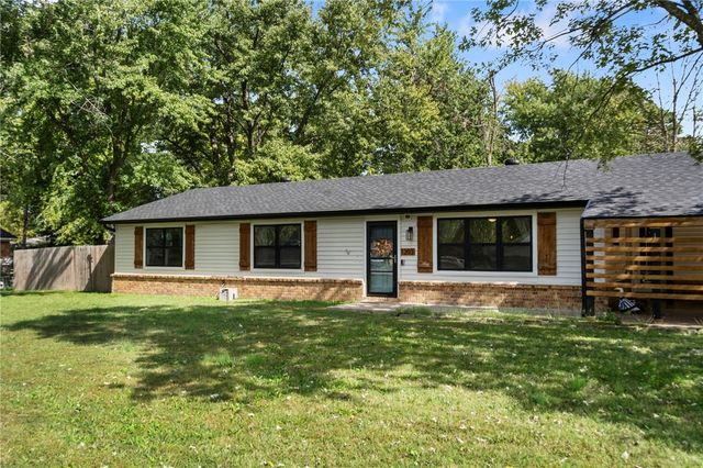 1203 SE Benton Street, Bentonville, AR 72712