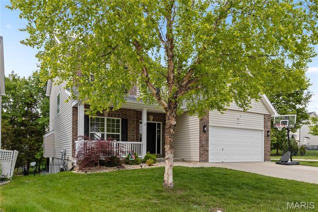 101 Wyndcrest Court, Lake St Louis, MO 63367