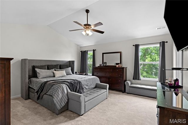 101 Wyndcrest Court, Lake St Louis, MO 63367