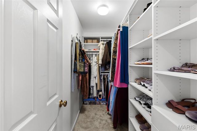 101 Wyndcrest Court, Lake St Louis, MO 63367