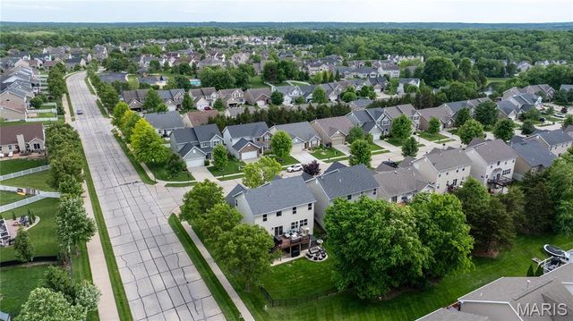 101 Wyndcrest Court, Lake St Louis, MO 63367
