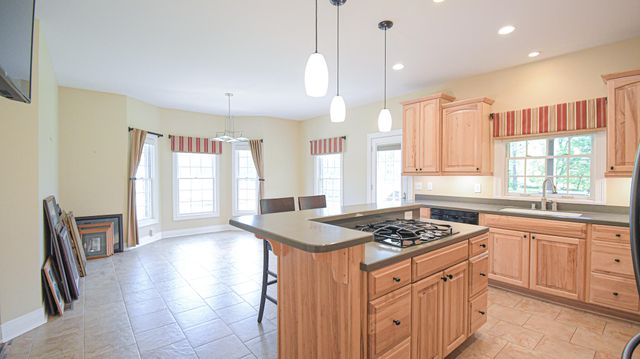 1110 Creekside Drive, Lawrenceburg, KY 40342